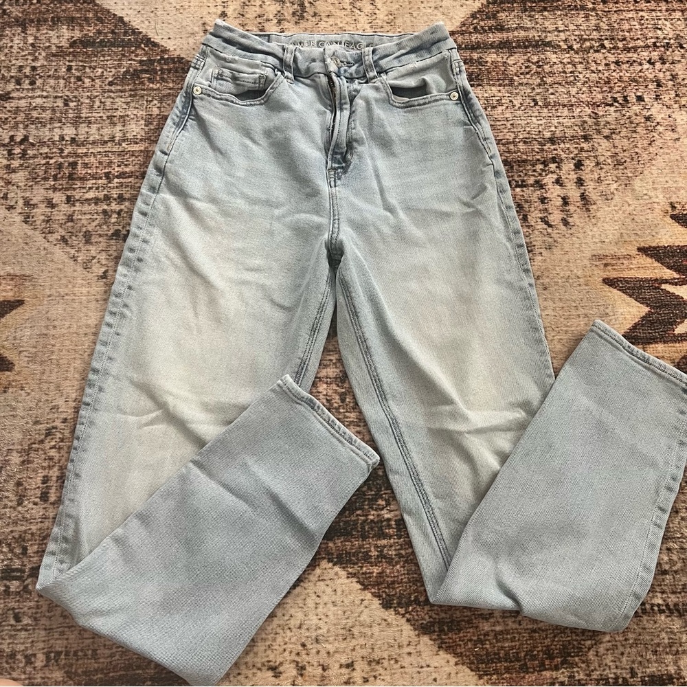American Eagle Outfitters Curvy Mom Jean Long